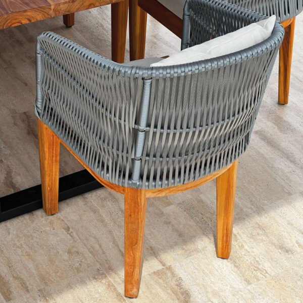 comedor diseñado por artesanos