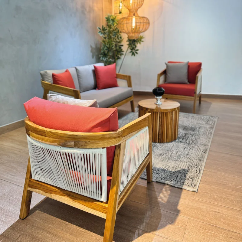 Sala Grecia en madera de teca