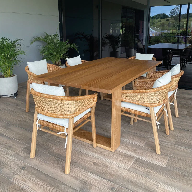 Juego de Comedor en madera de roble