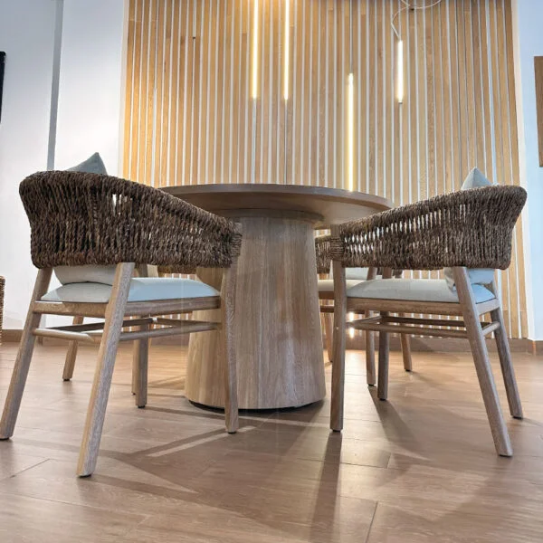 Comedor Toscana en madera de teca