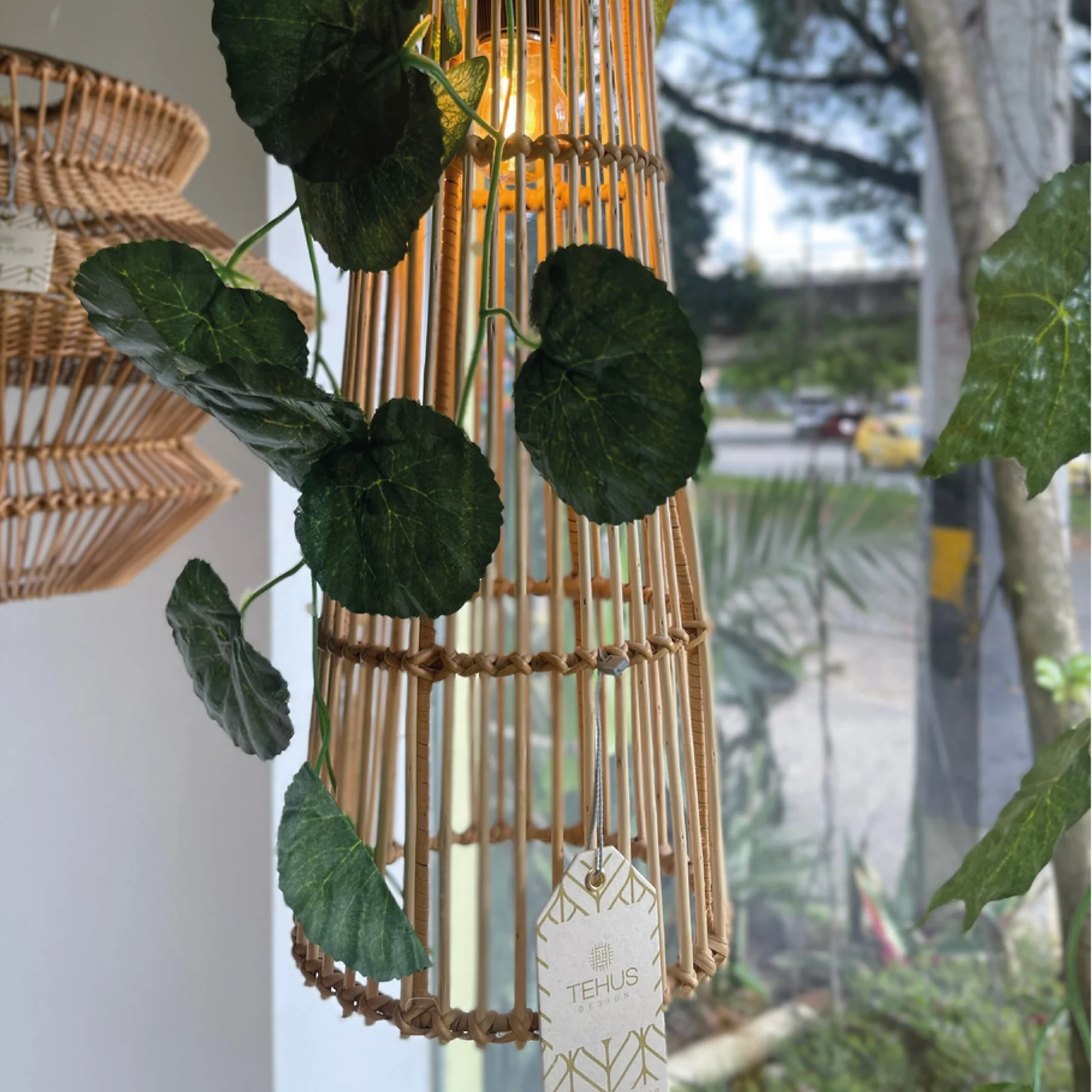 Lámpara Torre de rattan