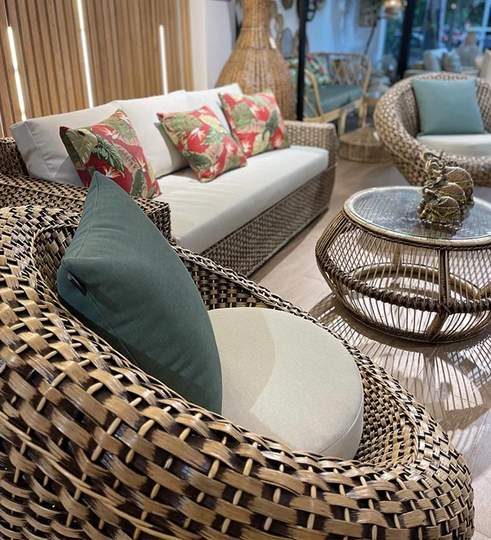 Tejido a mano en (Mimbre) color decape