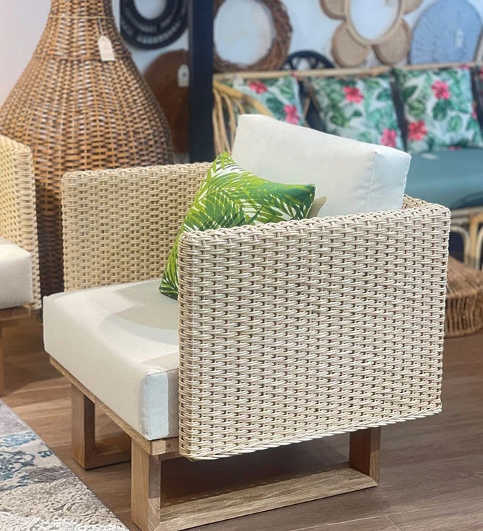 Poltrona Romana Tejido a mano en Rattan color natural