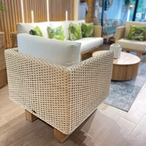 Poltrona Romana Tejido a mano en Rattan color natural