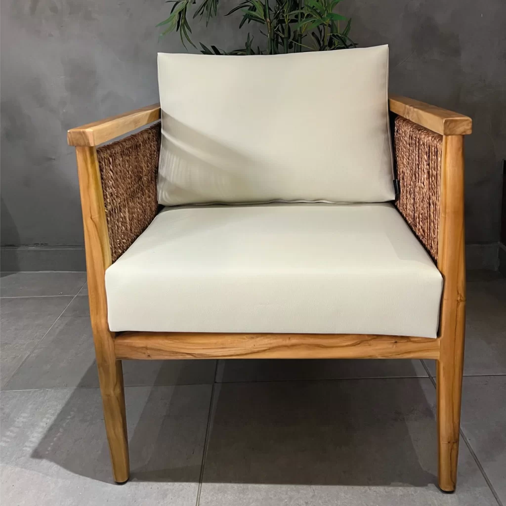 Silla Anny en madera de teca