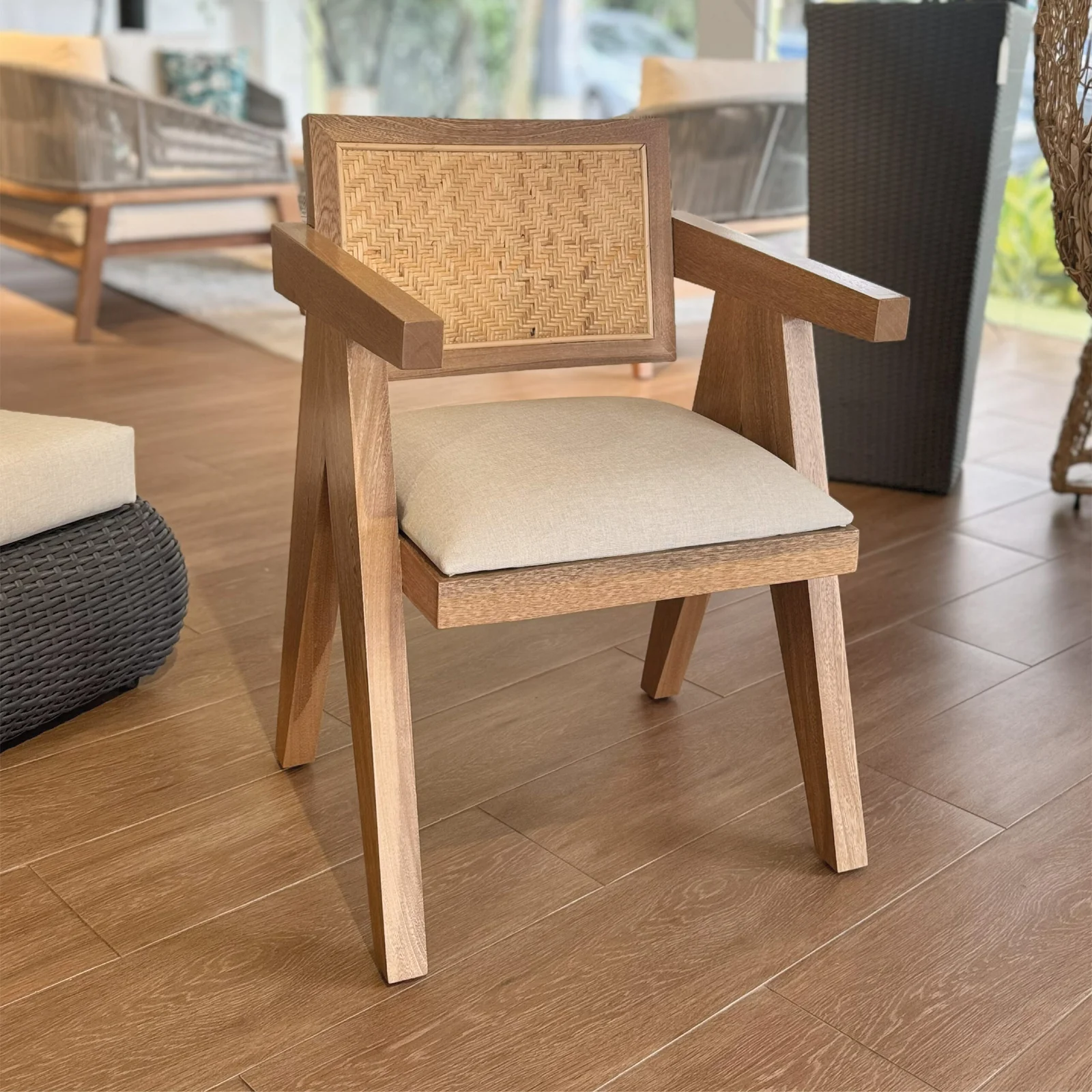 Silla Giuliana en ratán